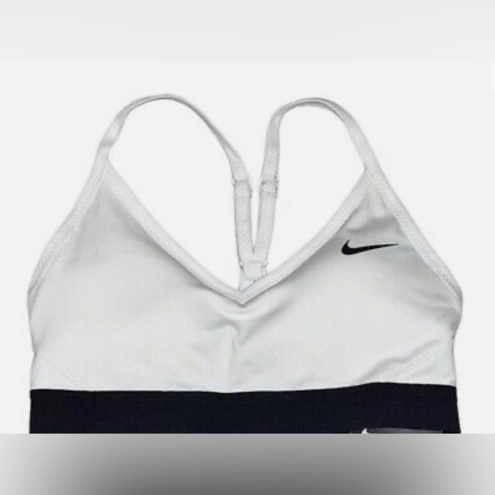 COPY - NIKE Sports Bra